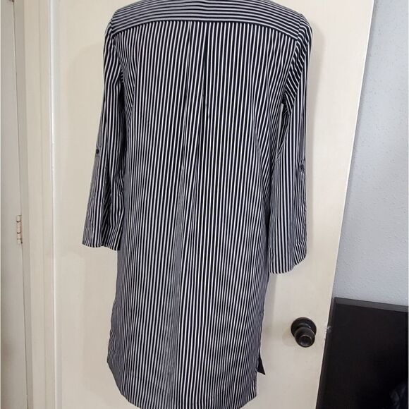 Loft navy and striped shirt  dress - Picture 4 of 8